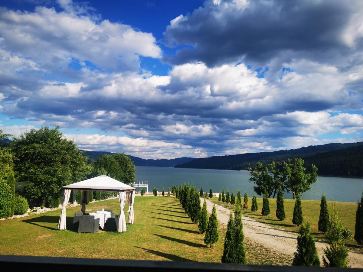 Gradinile Romane Otel Chiriteni Dış mekan fotoğraf